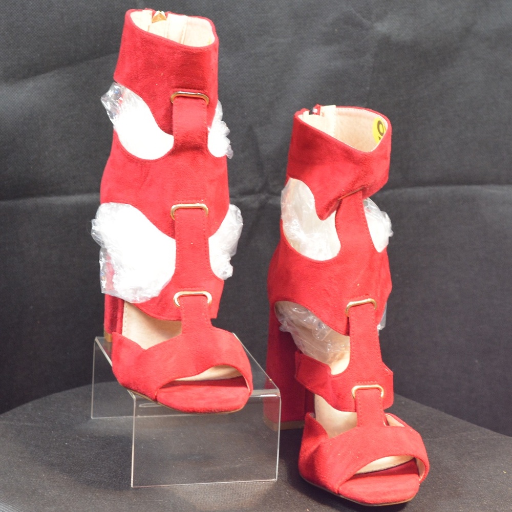 Red Suede Sandal Booties SZ 9 Cape Robin New
